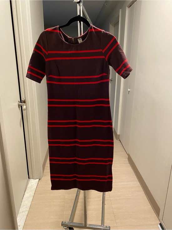 Old Navy Dresses & Skirts - Old Navy Striped Midi Knit Dress in Red and Dark Brown